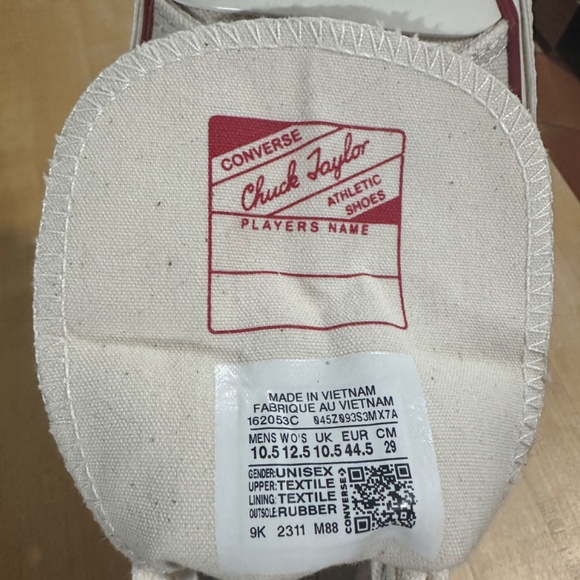 Brand New Converse Chuck 70 high tops - Picture 5 of 5